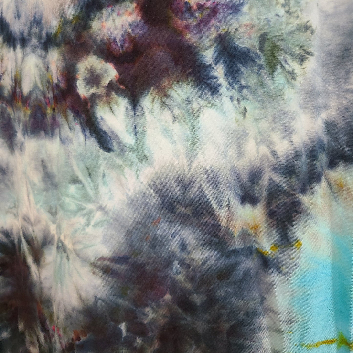 Smoked Ocean L Crew Tee Tie Dye