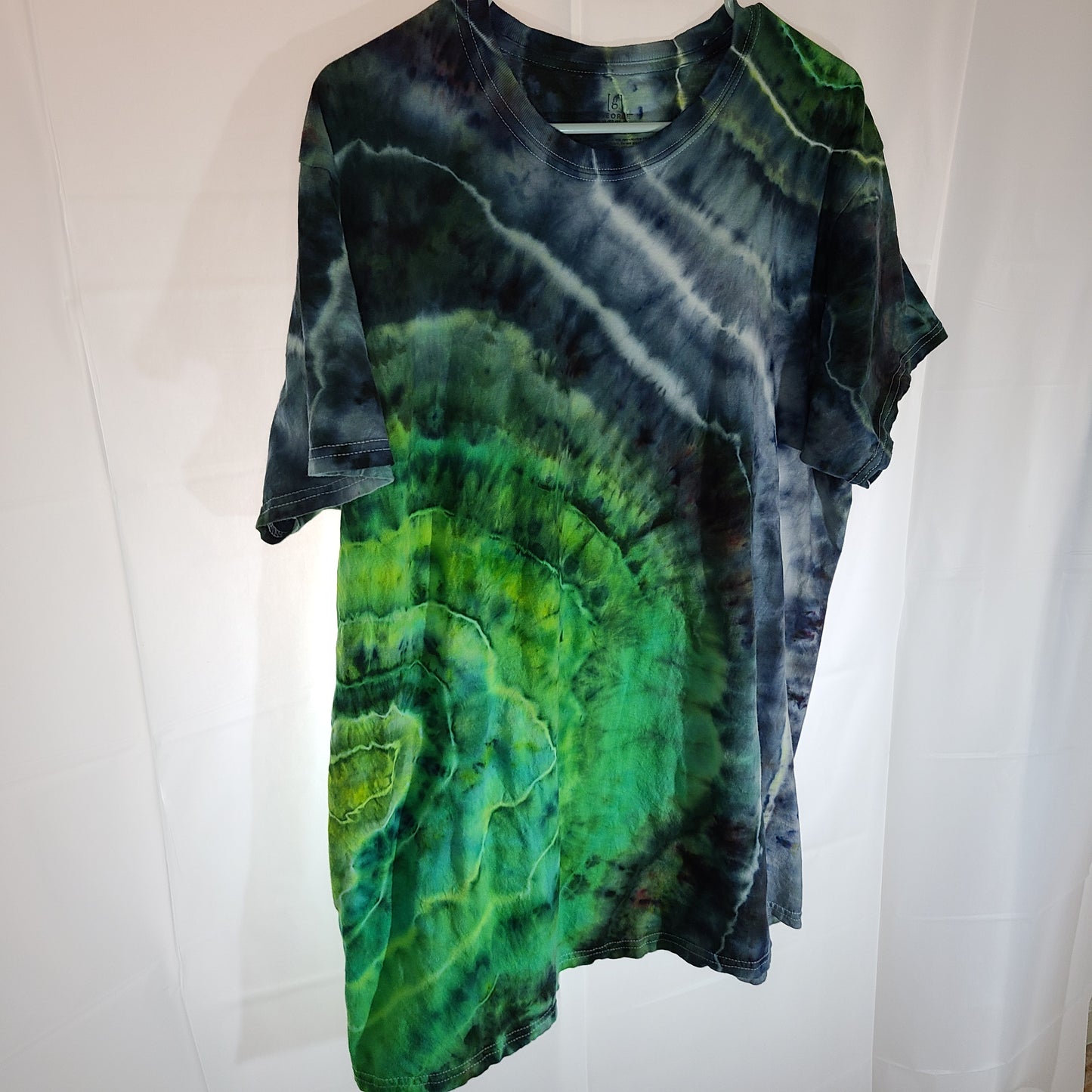 Smoked Emerald Geode XL Crew Tee Tie Dye