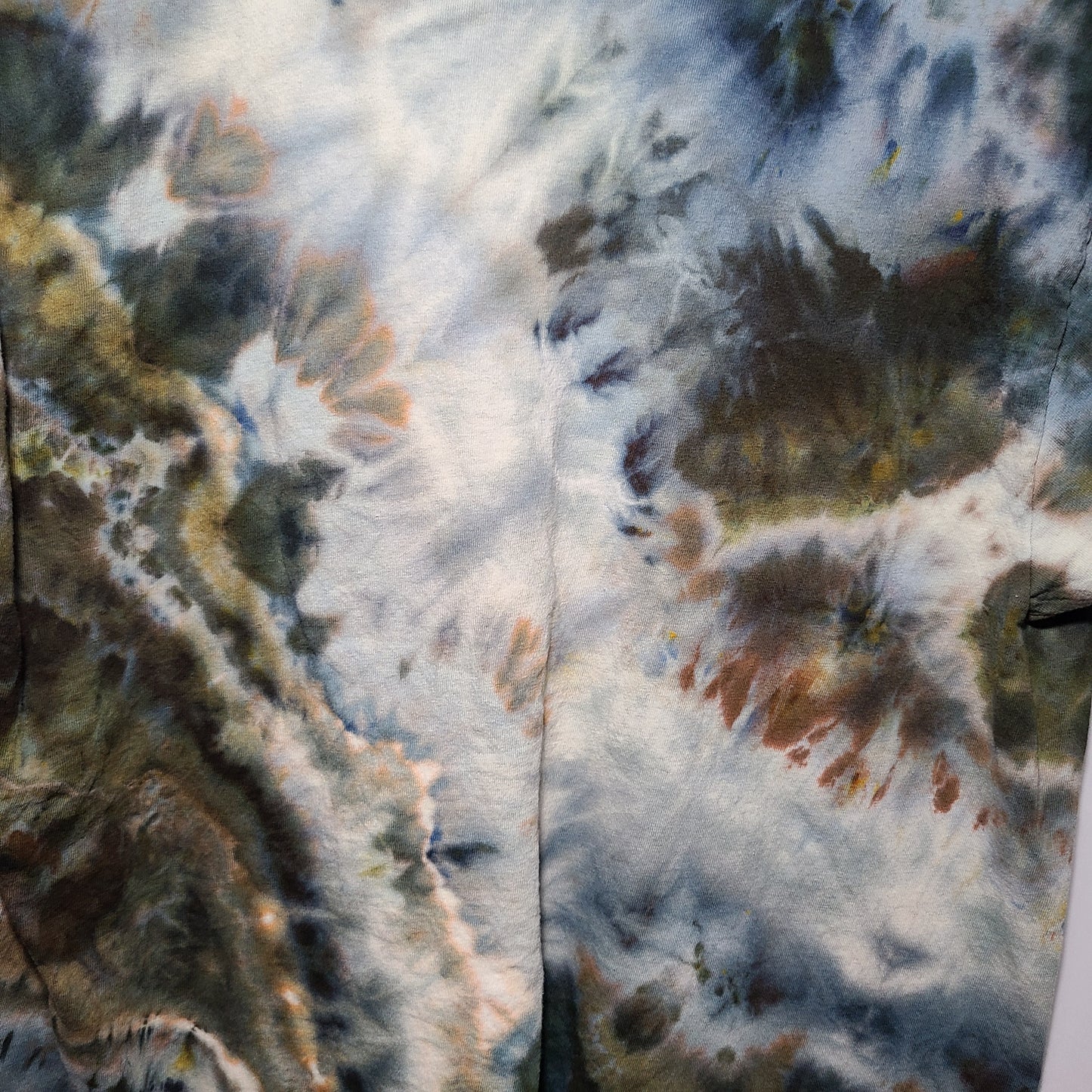 Grey Mushroom Geode Small / XS Crew Tee Tie Dye
