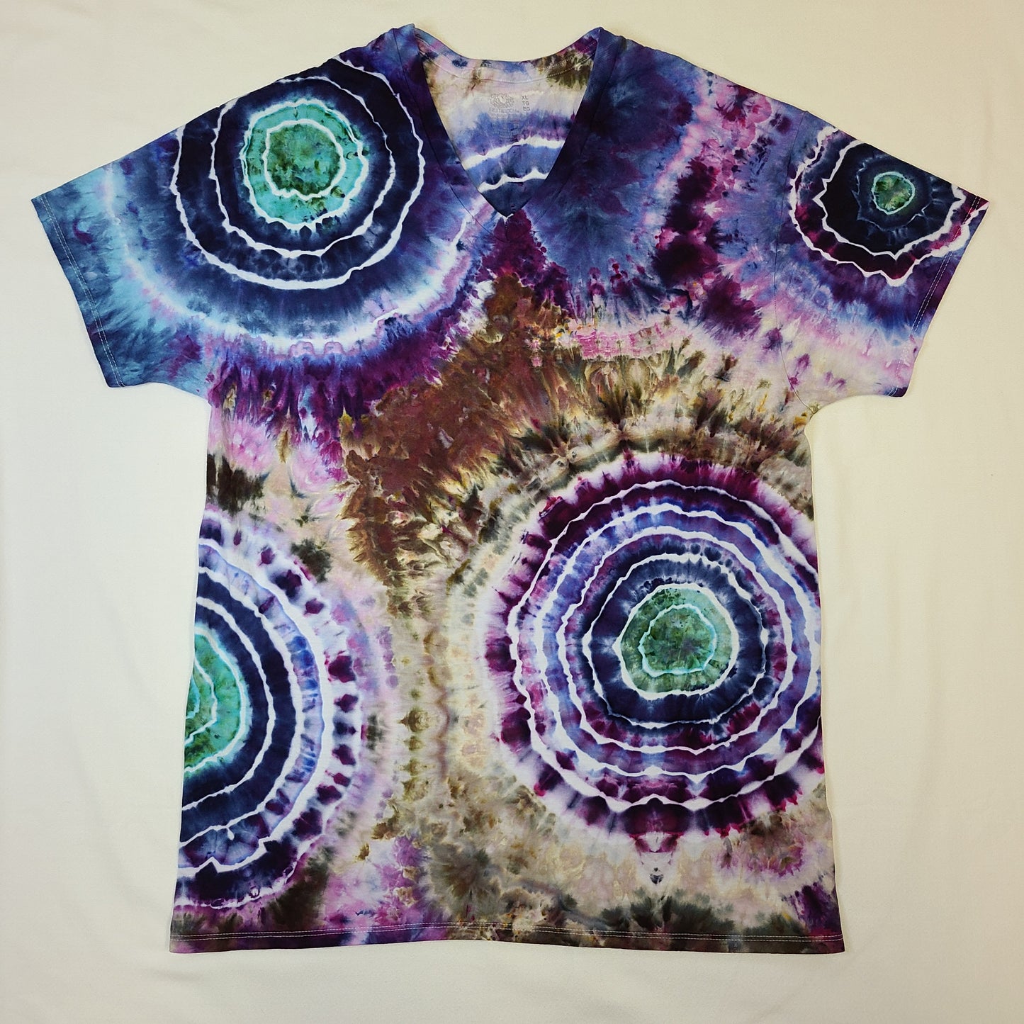 Mermaid Cove XL V Neck Tie Dye Tee