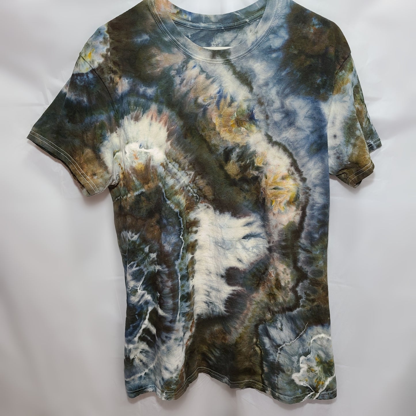 Slate Mushroom Geodes Large Crew Tee Tie Dye